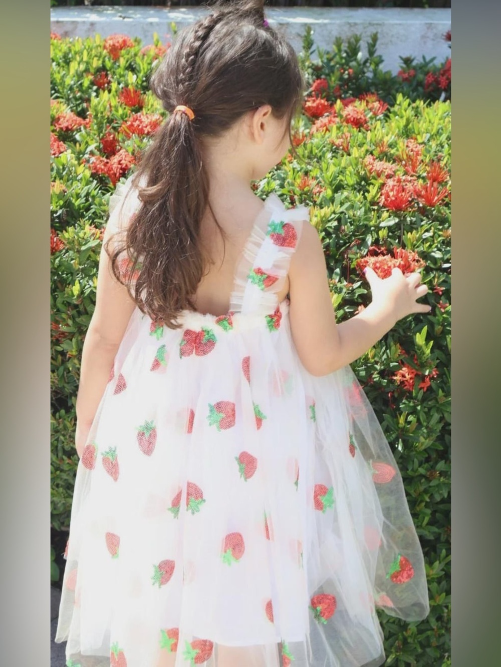 Jades Closet Little Girls Strawberry Tulle Dress White Toddler Dress  Size 5/6